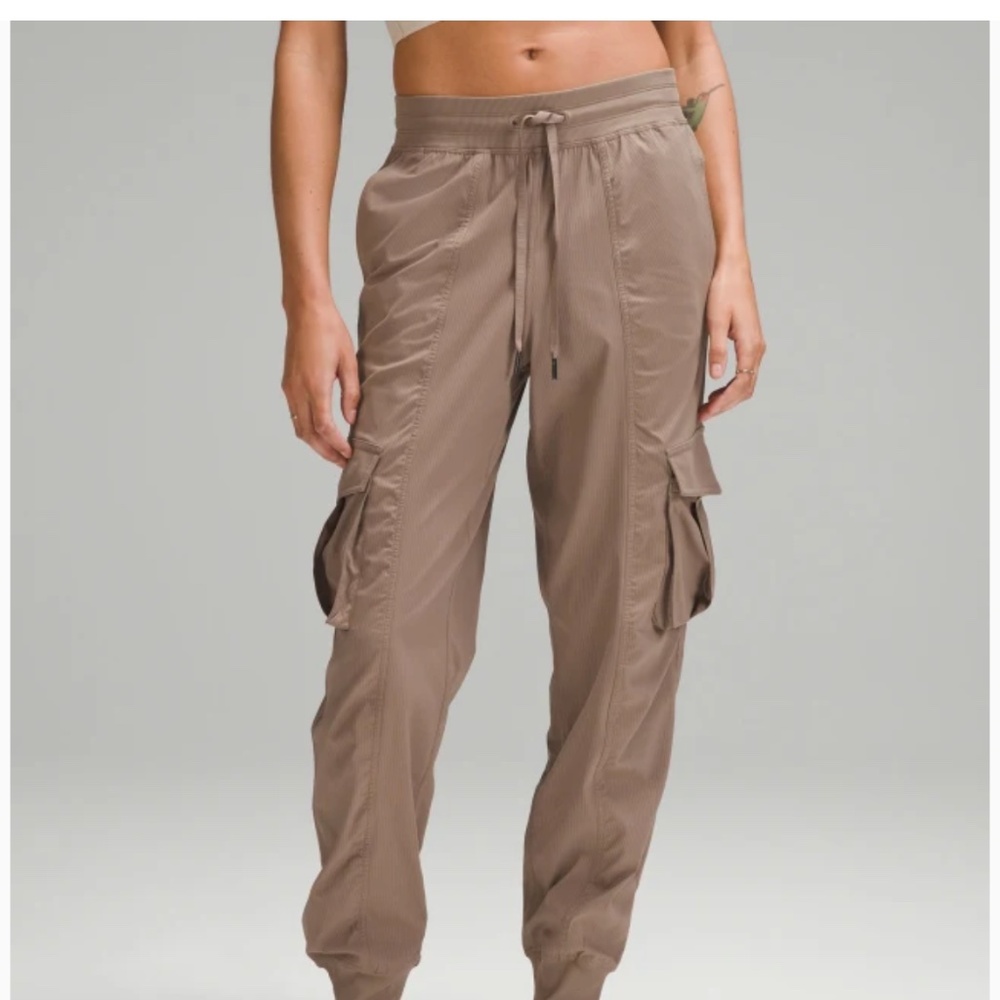 Dance studio relaxed fit Mr cargo jogger